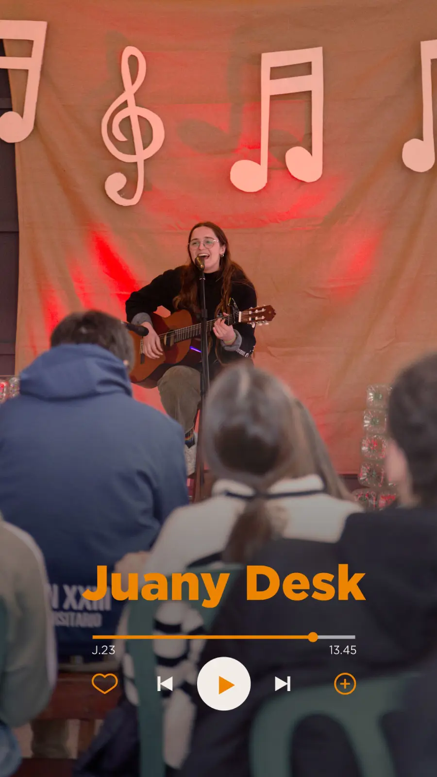 Juany Desk